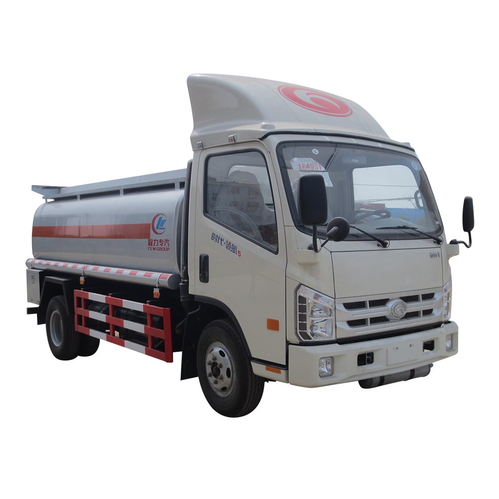 Forland 3000 liter brandstoftankwagen